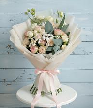 Букет цветов из:  Розы и Лизиантусы в Линёво Новосибирской области