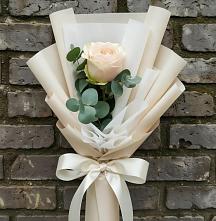 Букет цветов из:  Розы в Линёво Новосибирской области