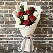 Букет цветов из:  Розы в Линёво Новосибирской области