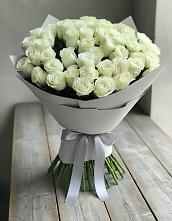 Букет 35 Белых роз в Линёво Новосибирской области