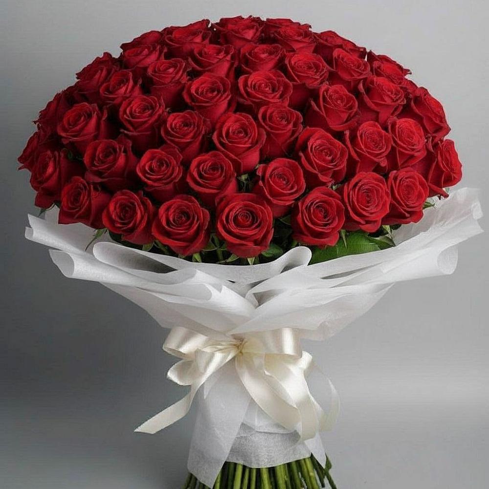Букет 101 Красная роза Блэк Мэджик в Линёво Новосибирской области