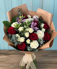 Букет цветов из:  Розы и Альстромерии в Линёво Новосибирской области