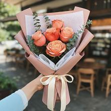 Букет цветов из:  Розы в Линёво Новосибирской области