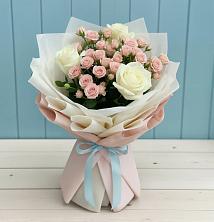 Букет цветов из:  Розы в Линёво Новосибирской области