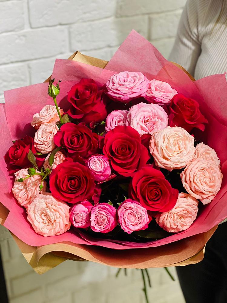 Букет цветов из: Розы в Линёво Новосибирской области