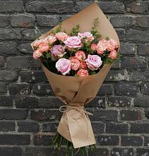 Букет цветов из:  Розы в Линёво Новосибирской области