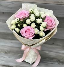 Букет цветов из:  Розы в Линёво Новосибирской области