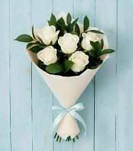 Букет цветов из:  Розы в Линёво Новосибирской области