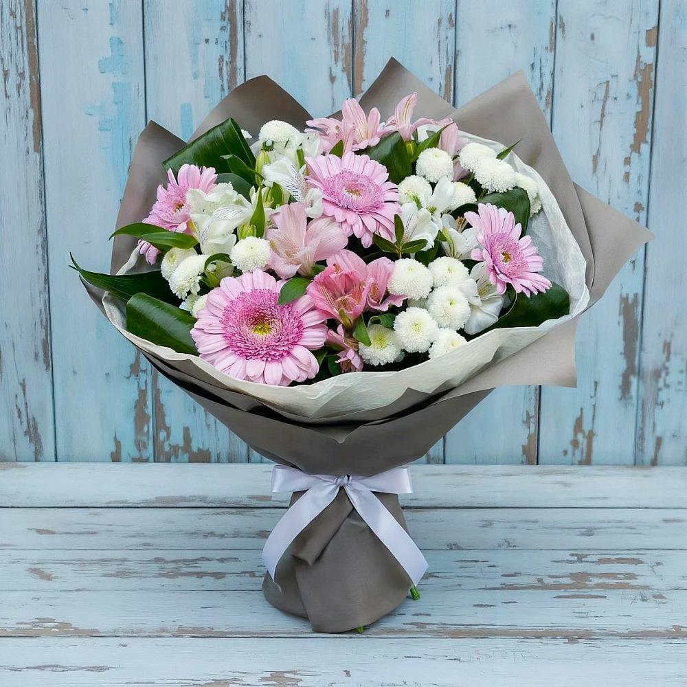 Букет цветов из: Герберы, Альстромерии и Хризантемы в Линёво Новосибирской области