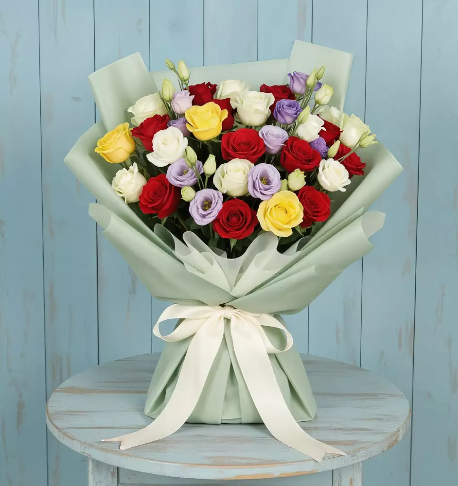 Букет цветов из: Розы в Линёво Новосибирской области