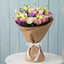 Букет цветов из:  Лизиантусы в Линёво Новосибирской области