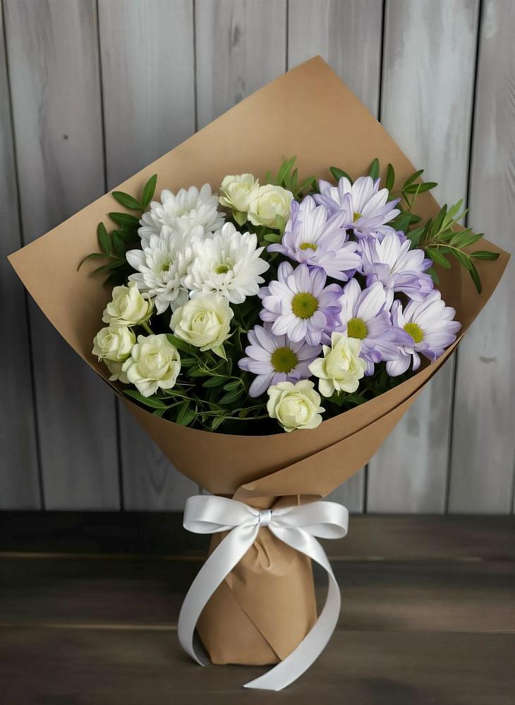 Букет цветов из: Хризантемы и Розы в Линёво Новосибирской области