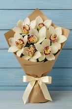 Букет цветов из:  Орхидеи и Розы в Линёво Новосибирской области